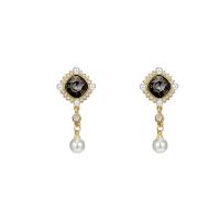 Zinklegierung Ohrringe, mit Kunststoff Perlen, goldfarben plattiert, Koreanischen Stil & für Frau & mit Strass, frei von Nickel, Blei & Kadmium, 16x34mm, verkauft von Paar