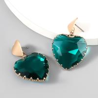 Resin Earring Zinc Alloy with Resin Heart fashion jewelry & for woman Sold By Pair