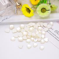 Fashion Resin Cabochons Heart white Sold By Bag
