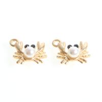 Zinc Alloy Rhinestone Pendants with Plastic Pearl Crab with rhinestone golden Sold By Bag