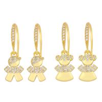 Messing oorbellen met micro-paved kubieke zirconia's, gold plated, mode sieraden & verschillende stijlen voor de keuze & micro pave zirconia, gouden, 29x10mm, Verkocht door pair