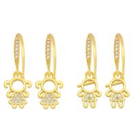 Boucles d'oreilles en laiton zircon cubique pavent, Placage de couleur d'or, bijoux de mode & styles différents pour le choix & pavé de micro zircon, doré, Vendu par paire