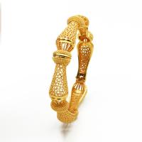 Cink ötvözet Bangle Jewelry, divat ékszerek & különböző stílusokat a választás & a nő, aranysárga, 70mm, 5PC-k/Lot, Által értékesített Lot