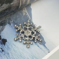 Zinc Alloy Brooches Snowflake plated for woman & with rhinestone nickel lead & cadmium free 39mm Sold By PC
