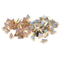 Gemstone Přívěsky Šperky, Přírodní kámen, s Mosaz, Trojúhelník, barva pozlacený, různé materiály pro výběr & unisex, více barev na výběr, 10x15mm, Prodáno By PC