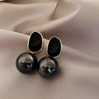 Boucles d'oreilles en alliage de zinc, avec perle de plastique, bijoux de mode & pour femme, plus de couleurs à choisir, 43x22mm, Vendu par paire