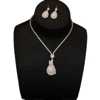 Mesing Nakit Set, naušnica & ogrlica, s Plastična Pearl, pozlaćen, 2 komada & za žene & s Rhinestone, srebro, nikal, olovo i kadmij besplatno, 30x15mm, Dužina Približno 17.7-19.6 inčni, Prodano By Set