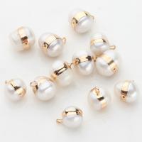 Pendentifs perles d'eau douce, perle d'eau douce cultivée, avec laiton, Placage de couleur d'or, DIY, blanc, 12x12mm, Vendu par PC