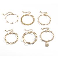 alliage de zinc Set de bracelet, avec 1.96 inch chaînes de rallonge, Placage de couleur d'or, 6 pièces & pour femme & avec strass, Longueur:Environ 6.2 pouce, Vendu par fixé