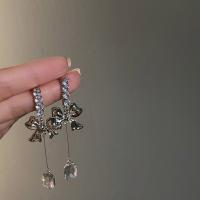Zinc Alloy Drop Earrings Bowknot silver color plated for woman & with rhinestone Sold By Lot