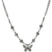 Collier de bijoux en alliage de zinc, avec Acier titane & perle de plastique, papillon, pour femme, couleurs mélangées, Longueur:50 cm, Vendu par PC