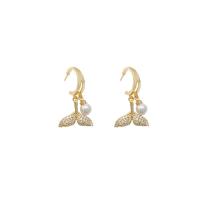 Boucles d'oreilles pendantes en laiton, avec Plastique ABS perle, Queue de sirène, Plaqué d'or, bijoux de mode & pavé de micro zircon & pour femme, doré, 22x14mm, Vendu par paire