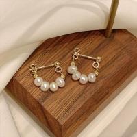 Boucles d'oreilles en alliage de zinc, avec perle d'eau douce cultivée, Placage de couleur d'or, Style coréen & pour femme, 20x10mm, Vendu par paire