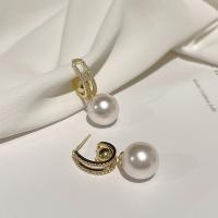alliage de zinc Boucle d'oreille goutte, avec perle de plastique, Placage de couleur d'or, Style coréen & pour femme & avec strass, 30x5mm, Vendu par paire