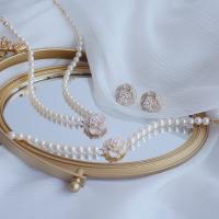 Brass κοσμήματα Set, Πλαστικά Μαργαριτάρι, με Ορείχαλκος, Λουλούδι, διαφορετικά στυλ για την επιλογή & για τη γυναίκα, Sold Με PC