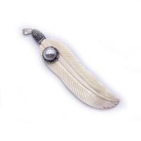 Freshwater Shell Pendant, with Rhinestone Clay Pave & Tibetan Style, Feather, white, Sold By PC