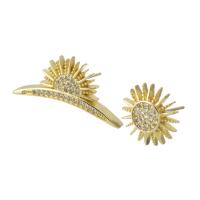 Cubic Zirconia Micro Pave Brass Earring, Heart, gold color plated, fashion jewelry & micro pave cubic zirconia & for woman, golden, 27*12*14.5mm,13*13*15mm, 10Pairs/Lot, Sold By Lot