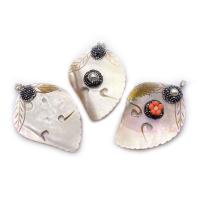 Shell Pendants Freshwater Shell with Rhinestone Clay Pave & Plastic Leaf Unisex Sold By PC