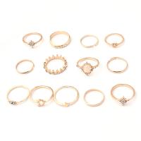 Juego de anillos de aleación de zinc, chapado en color dorado, 13 piezas & para mujer & con diamantes de imitación, 21mm,22mm,17mm,19mm,18mm, Vendido por Set