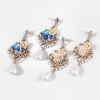 Boucles d'oreilles en alliage de zinc, avec Plastique ABS perle & résine, bijoux de mode & pour femme, plus de couleurs à choisir, 77x29mm, Vendu par paire