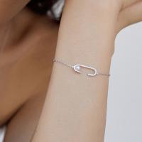 Bracelet cubique en laiton zircon pavent, avec perle de plastique, pavé de micro zircon & pour femme, argent, 7x24mm, Longueur:18 cm, Vendu par PC