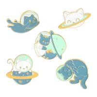 Zinc Alloy Brooches Cat stoving varnish Unisex nickel lead & cadmium free 28-30mm Sold By Lot