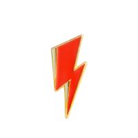 Zinc Alloy Brože, Zinek, Lightning Symbol, barva pozlacený, unisex & smalt, červený, 11x26mm, Prodáno By PC