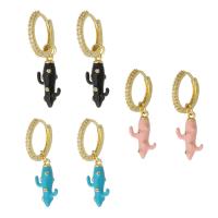 laiton Boucles d'oreilles pendantes Hoop Huggie, Placage de couleur d'or, pavé de micro zircon & pour femme & émail, plus de couleurs à choisir, 30mm, Vendu par paire