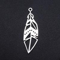 Stainless Steel Pendants 201 Stainless Steel Feather Vacuum Ion Plating fashion jewelry & DIY & Unisex Sold By Bag