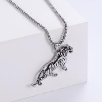 Stainless Steel Jewelry Necklace, 304 Stainless Steel, Tiger, Vacuum Ion Plating, fashion jewelry & different styles for choice & for man, original color, 60x30mm, Length:60 cm, Sold By PC