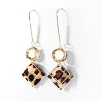 Resin Earring Zinc Alloy with Resin Plating champagne gold fashion jewelry & for woman nickel lead & cadmium free Sold By Pair