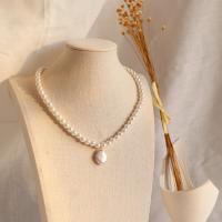 Collar de acrílico, con aleación de zinc, chapado, cadena de la bola & para mujer, Blanco, longitud:aproximado 45 cm, Vendido por UD