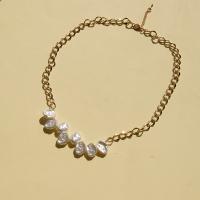 Collar de perlas de plástico, aleación de zinc, con Perlas plásticas, chapado, cadena de la serpiente & imitación de perla & para mujer, dorado, longitud aproximado 45 cm, Vendido por UD