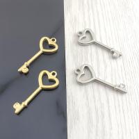 Stainless Steel Heart Pendants 304 Stainless Steel Key Vacuum Ion Plating fashion jewelry & polished & DIY & Unisex & hollow Sold By PC
