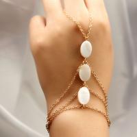 Zinc Alloy Bracelet Ring with Shell with 1.97inch extender chain fashion jewelry & for woman nickel lead & cadmium free Length Approx 6.69 Inch Sold By PC
