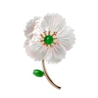 Shell Brooch Zinc Alloy with Green Calcedony & White Shell Flower 24K gold plated micro pave cubic zirconia & for woman Sold By PC