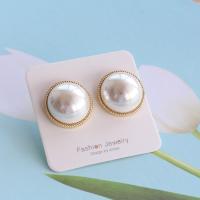 perle de plastique boucle d oreille dormeuse, avec alliage de zinc, dôme, Placage de couleur d'or, pour femme, blanc, 20x20mm, Vendu par paire