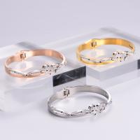 316 Stainless Steel Bangle Round Vacuum Ion Plating fashion jewelry & polished & animal design & for woman & with rhinestone Sold By PC
