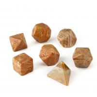 Природный камень Кости, красно-оранжевый, 15-20mm, продается PC