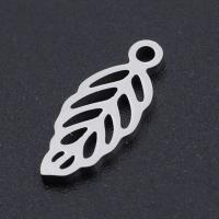 Stainless Steel Pendants, 201 Stainless Steel, Leaf, Vacuum Ion Plating, fashion jewelry & polished & DIY & Unisex, more colors for choice, 15x6.50mm, 5PCs/Bag, Sold By Bag