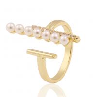 Kubieke Circonia Micro Pave Brass Ring, Messing, met Plastic Pearl, gold plated, Verstelbare & micro pave zirconia & voor vrouw, 21mm, Verkocht door PC