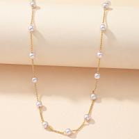 Plastične biserna ogrlica, Cink Alloy, s Plastična Pearl, s 2.76inch Produžetak lanac, modni nakit & za žene, zlatan, nikal, olovo i kadmij besplatno, Dužina Približno 15.75 inčni, Prodano By PC