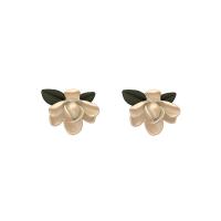 Brass Stud Earring, fashion jewelry & for woman, nickel, lead & cadmium free, 20x26mm, Sold By Pair