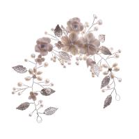 Braut Haarband, Zinklegierung, mit Polymer Ton & Kunststoff Perlen, Blume, silberfarben plattiert, für Frau, weiß, frei von Nickel, Blei & Kadmium, 60mm, verkauft von PC