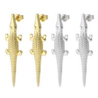 Goujon Laiton, crocodile, Placage, bijoux de mode, plus de couleurs à choisir, protéger l'environnement, sans nickel, plomb et cadmium, 10x43x14mm, Vendu par paire