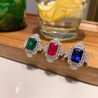 Cubique anneau en laiton Circonia Micro Pave, bijoux de mode & pavé de micro zircon & pour femme, plus de couleurs à choisir, protéger l'environnement, sans nickel, plomb et cadmium, 8*12mm, Vendu par PC