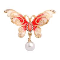 Plastic Pearl Brooch Zinc Alloy with Plastic Pearl Butterfly gold color plated stoving varnish & for woman & with rhinestone nickel lead & cadmium free Sold By Lot