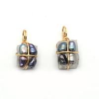 Freshwater Pearl Pendants, Resin, with brass wire & Freshwater Pearl, gold color plated, DIY, 9x15-9x20mm, Sold By PC