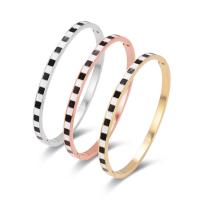 Acier titane bracelet ordinaire, Rond, Placage, bijoux de mode & pour femme & autocollant époxyde, plus de couleurs à choisir, Diamètre intérieur:Environ 58x50mm, Vendu par PC