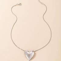 Collier de bijoux en alliage de zinc, avec 5.5cm chaînes de rallonge, coeur, Placage, bijoux de mode & pour femme, argent, Longueur:40 cm, Vendu par PC